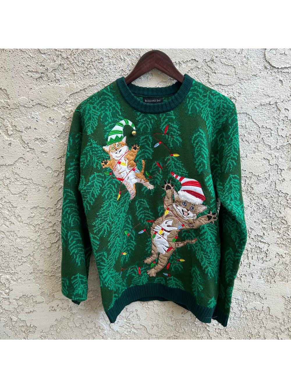 Blizzard Bay Christmas Cat Knit Sweater Size Womens Medium